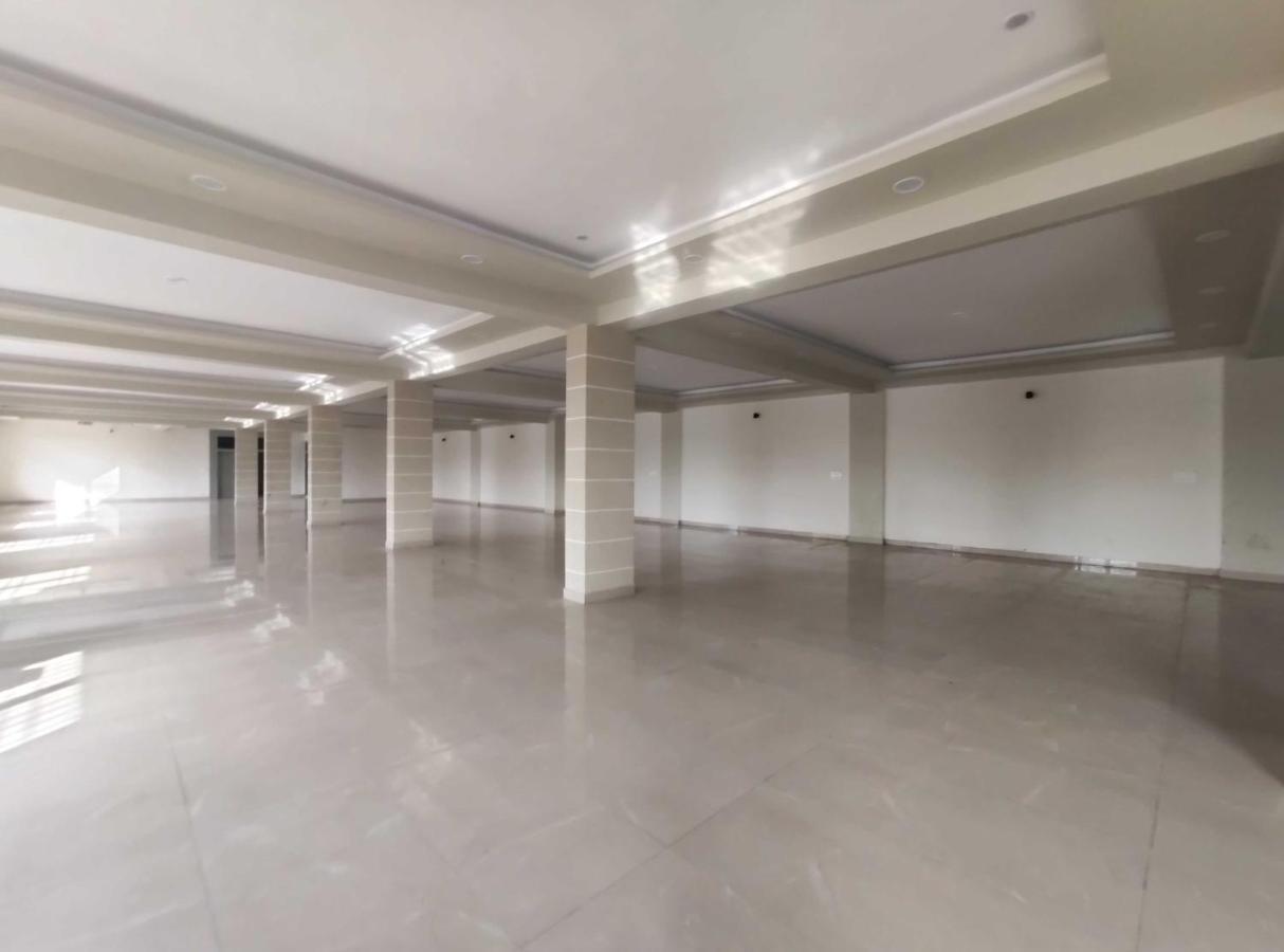 Oyo 92169 Apple Leaf Banquet & Hotel Alīgarh المظهر الخارجي الصورة